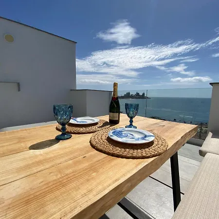 Sunny Day Deluxe Apartment *
