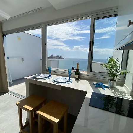 Sunny Day Deluxe Apartman La Playa de Arguineguín